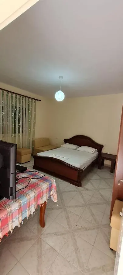 Thano Apartments Vlorë 0*,