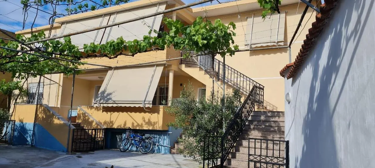 Thano Apartments Vlorë